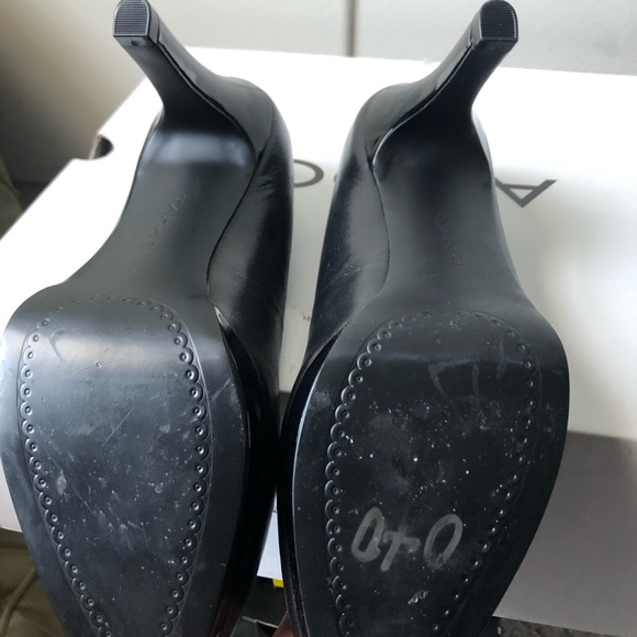 Tahari - Picture 5 of 5